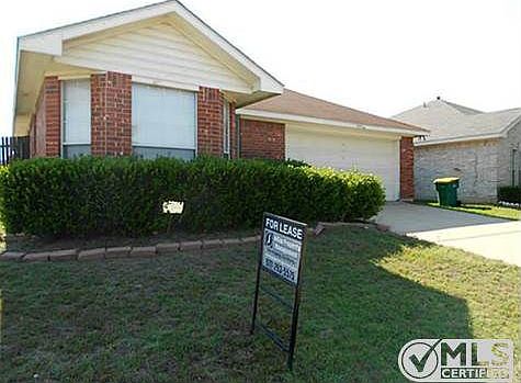1st image of 717 Sunflower Ln