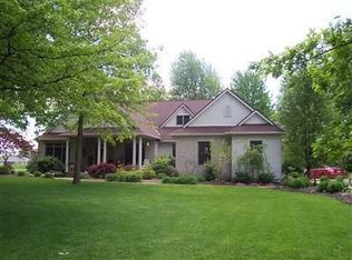 38505 Arbor Ct, Grafton, OH 44044