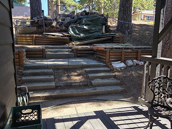 4th image of 1729 Nob Hill Dr