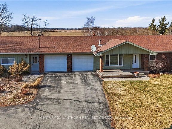 3rd image of 1121 Harmony Rd