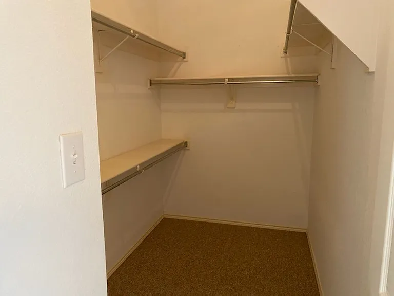 1310 Westview Dr — Photo 6
