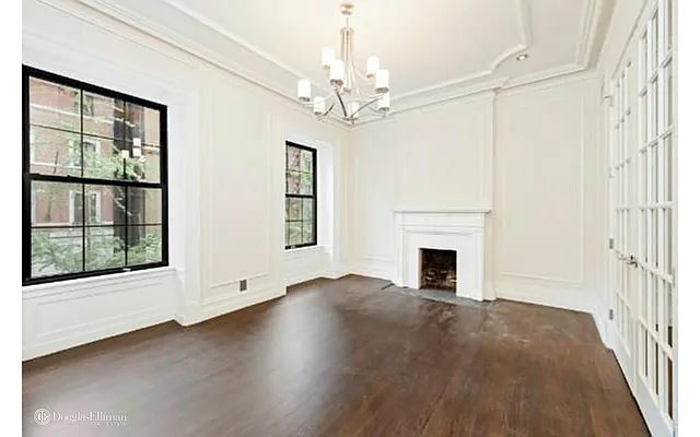 Rented by Douglas Elliman | media 16