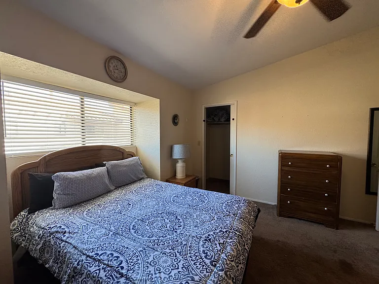 201 Riverfront Dr #4 — Photo 35