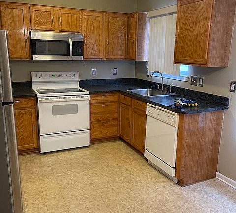 5th image of 19656 Spagnuolo Ln
