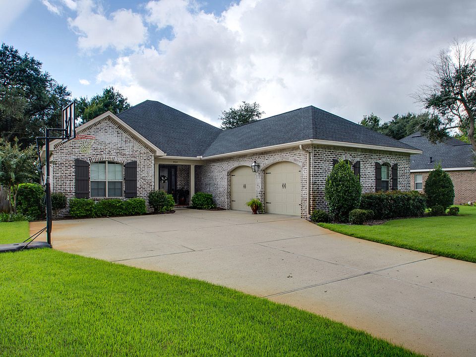 1st image of 904 Fallin Branch Ct