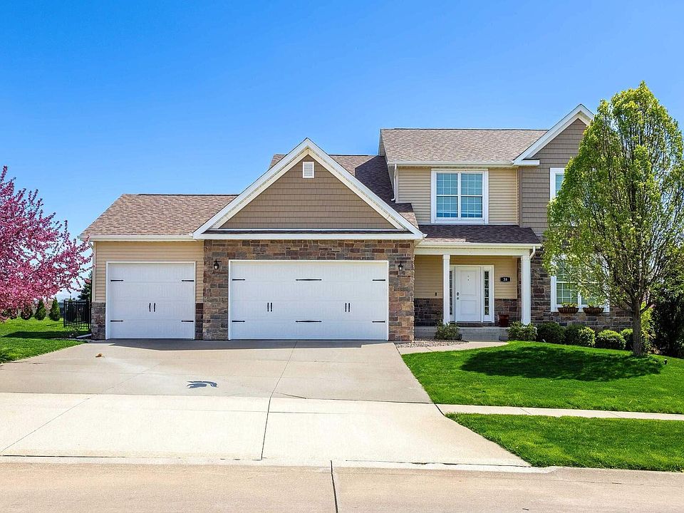 1st image of 38 Cobblestone Ln