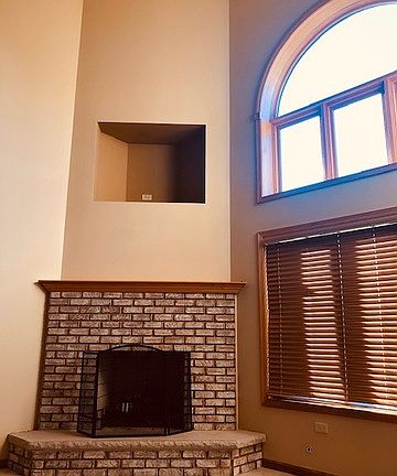 5th image of 19362 Lisadell Dr