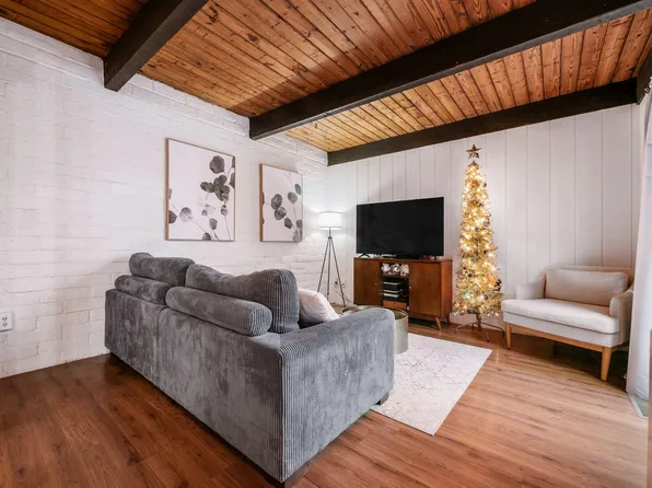 5430 Worthington Forest Pl W, Columbus, OH 43229