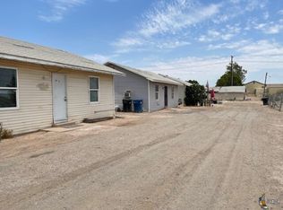 1112-2 C N Perry Rd, Calexico, CA 92231