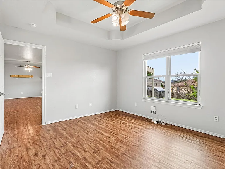 1309 Marlee Cir — Photo 17