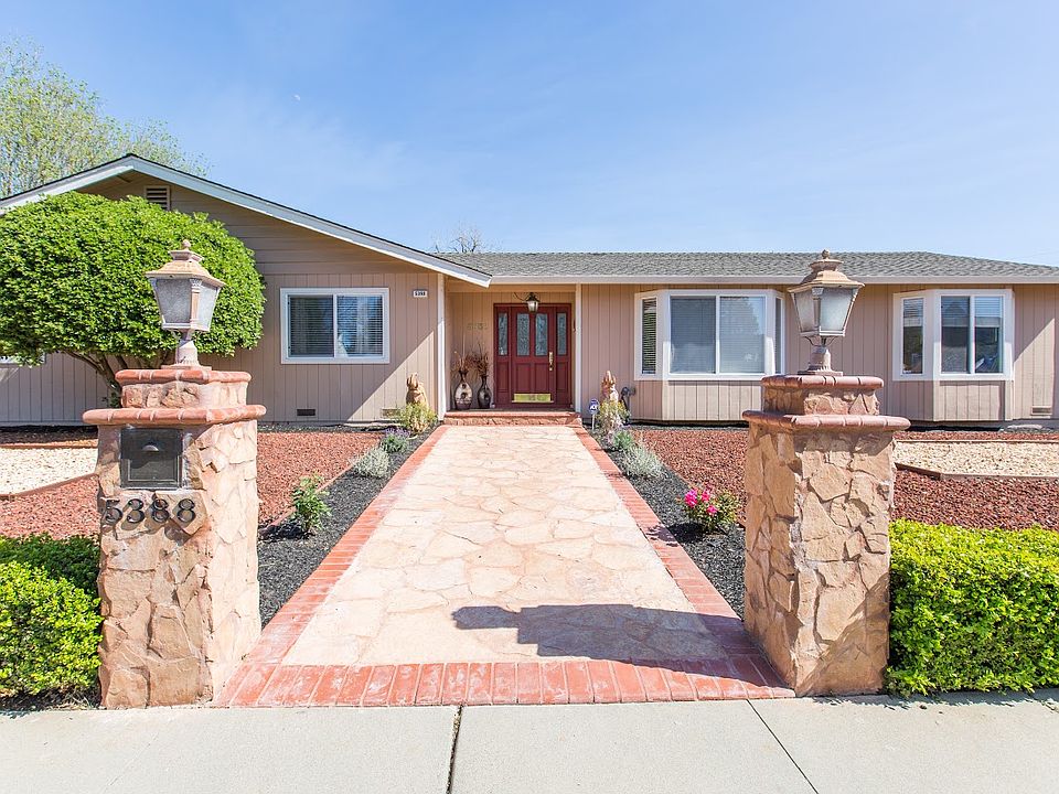 1st image of 5388 Sonoma Dr