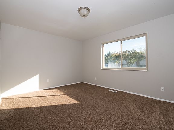5th image of 7236 W Majestic Way