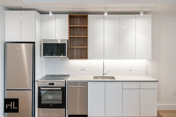 Rented by Highline Residential | media 3