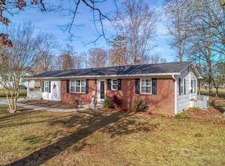 118 Persia Estates Dr, Rogersville, TN 37857