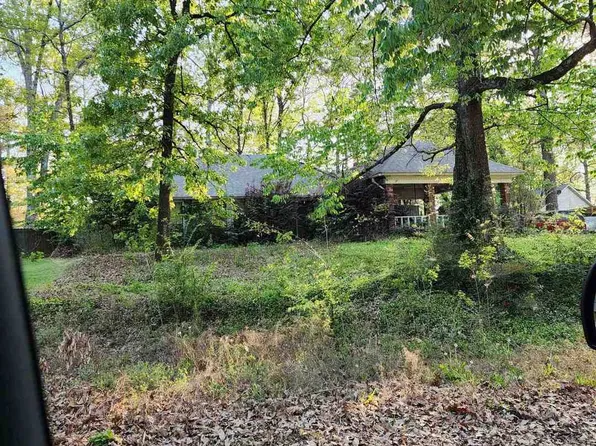 157 Dogwood Cir, Brandon, MS 39047