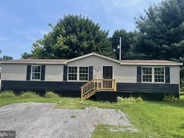 4603 Pine Ln #218, Chambersburg, PA 17202