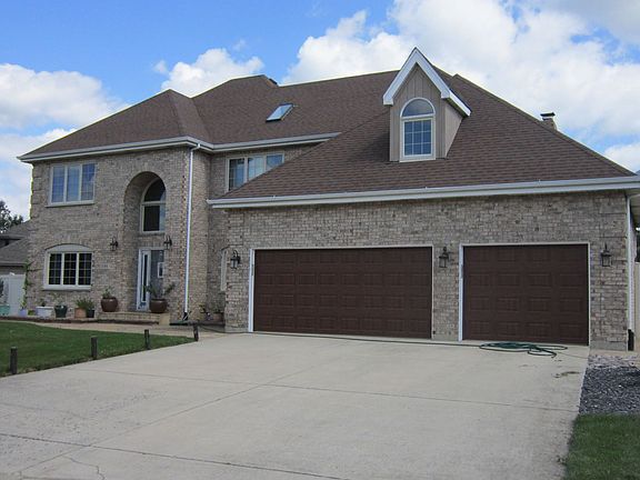2nd image of 11146 Woodstock Dr