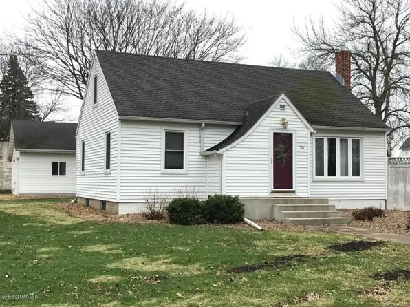 316 1st St NW, Grand Meadow, MN 55936