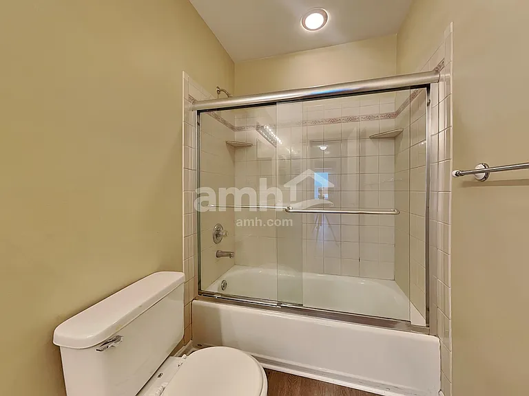 111 Graduate Ln — Photo 15