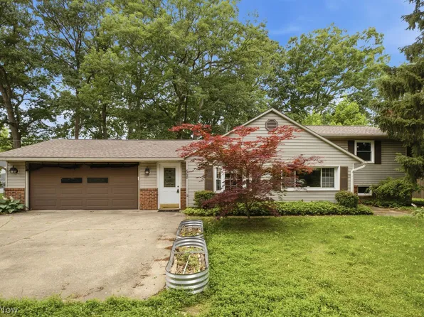 668 Woodside Ave, Vermilion, OH 44089