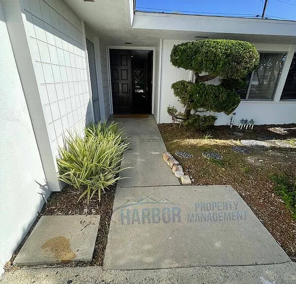 6932 Willowtree Dr — Photo 4