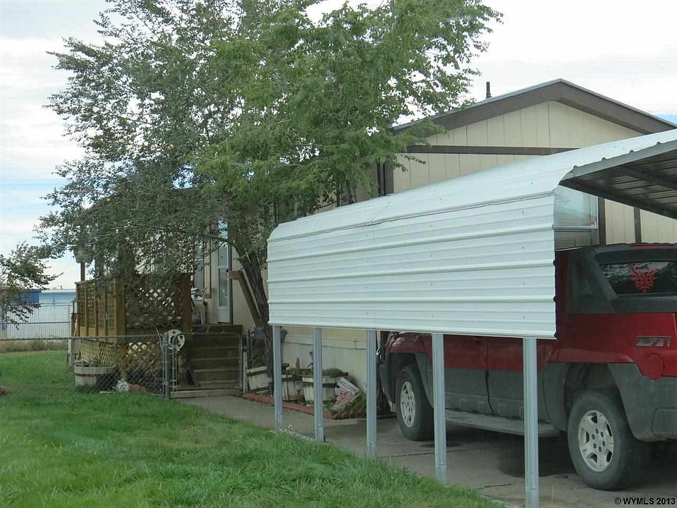 1st image of 2327 Walnut Dr #8
