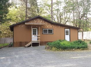 520 Jackpine Dr, Grants Pass, OR 97526