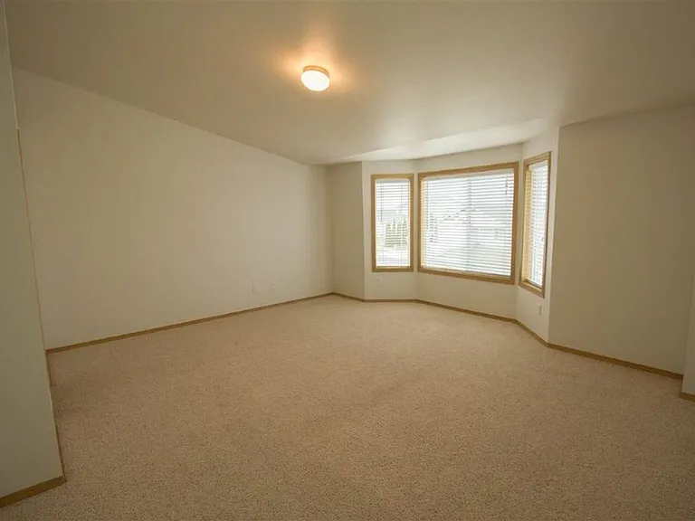 9511 W Caelen Ave — Photo 12