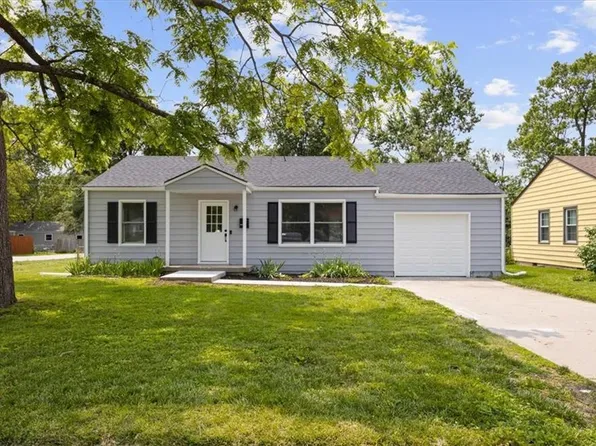 11401 W 70th St, Shawnee, KS 66203