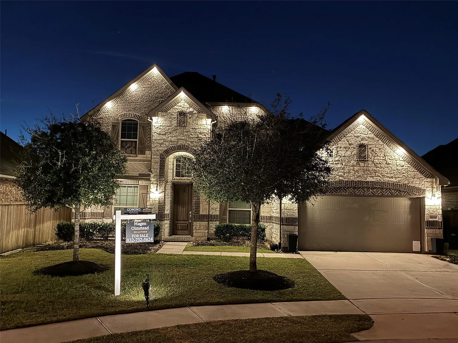 4 bed, 3.5 bath, 3364 sqft, $4,750 — Photo 3