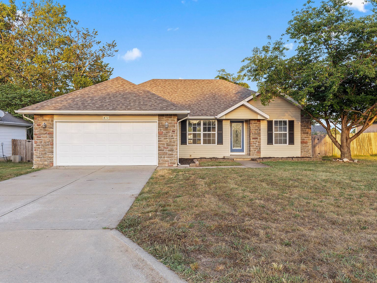 834 S Lester Road, Springfield, MO 65802 | Zillow