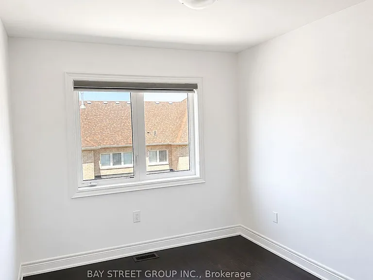 103 Drizzel Cres — Photo 14