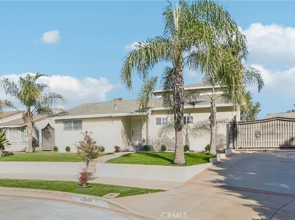 12643 Elkwood St, North Hollywood, CA 91605