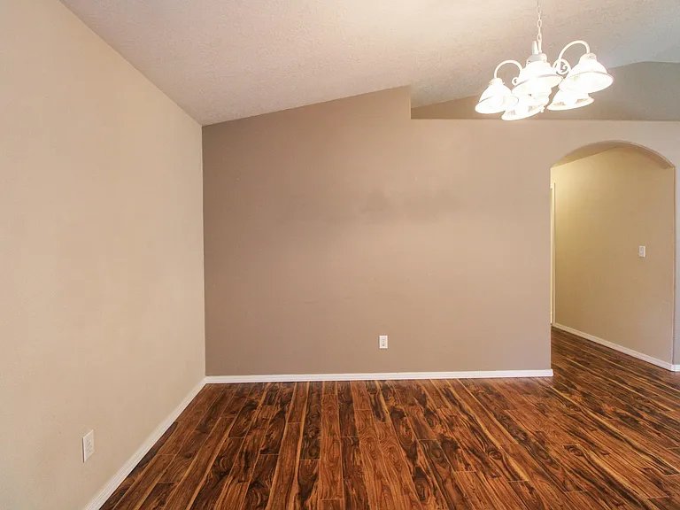3882 Lone Oak Rd SE — Photo 10