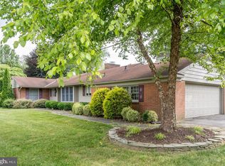11435 Country Hill Ct, Waynesboro, PA