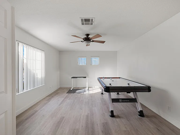 44660 Monticello Ave — Photo 39