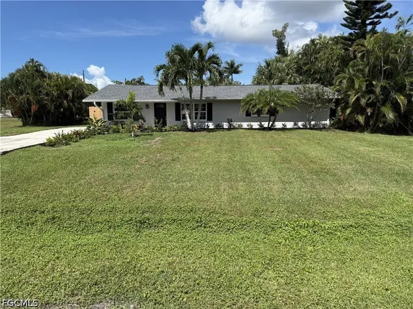 16600 Arbor Ridge Dr, Fort Myers, FL 33908