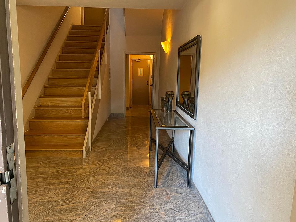 1st image of 1085 Greenwich St APT 2