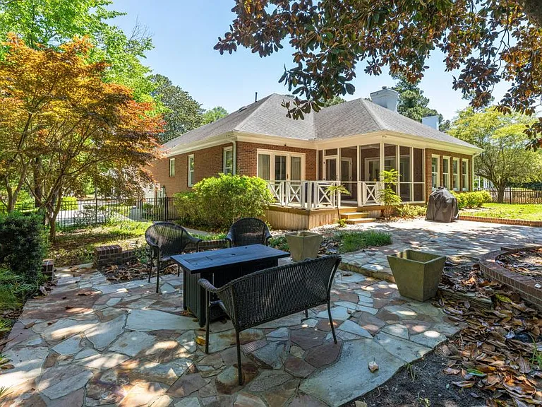 8703 Decoy Ln — Photo 25