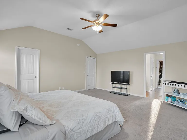 1404 Evergreen Trl — Photo 36