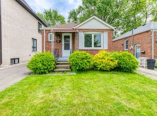 75 Elma St, Toronto, ON M8V1X9