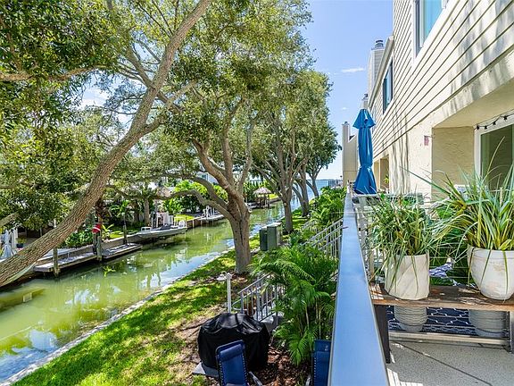 5th image of 433 S PAULA DRIVE #21