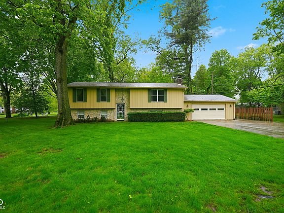 4th image of 7020 Hoover Rd