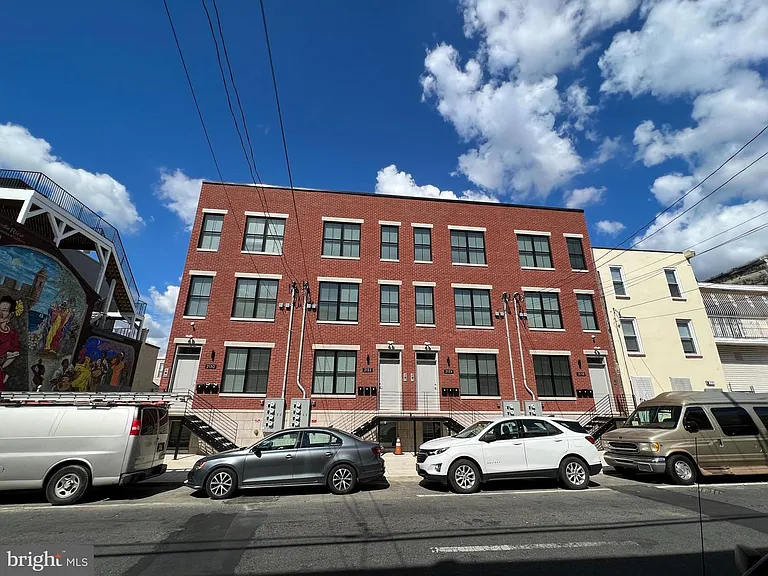 2130 N 2nd St #2 — Photo 14