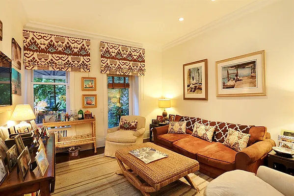 Rented by Corcoran | media 4