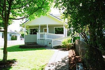 Wonderful West Seattle Bungalow
