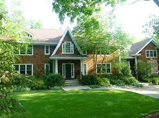 353 Sleepy Hollow Rd, Briarcliff Manor, NY 10510