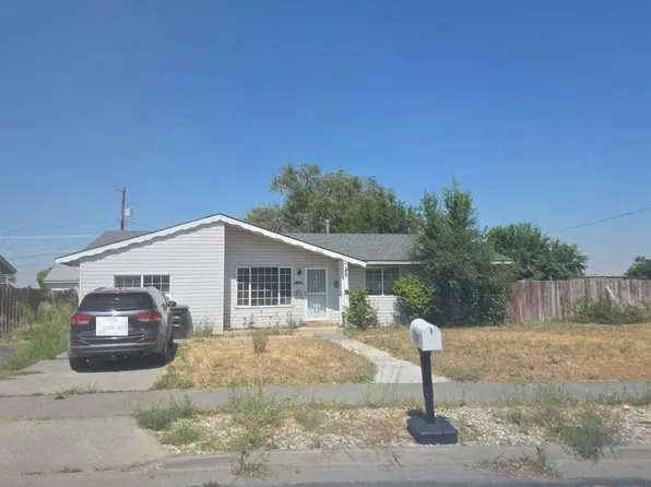 1412 W Fern Dr, Moses Lake, WA 98837