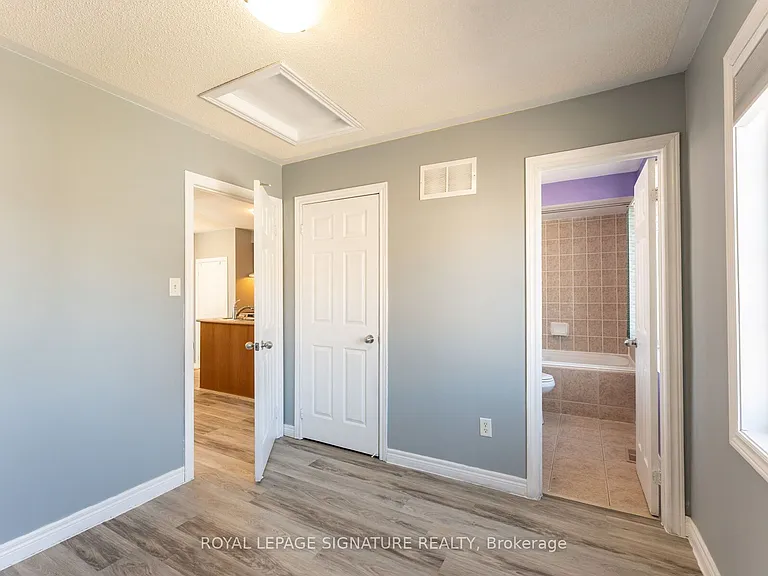 6 Innisvale Dr — Photo 8