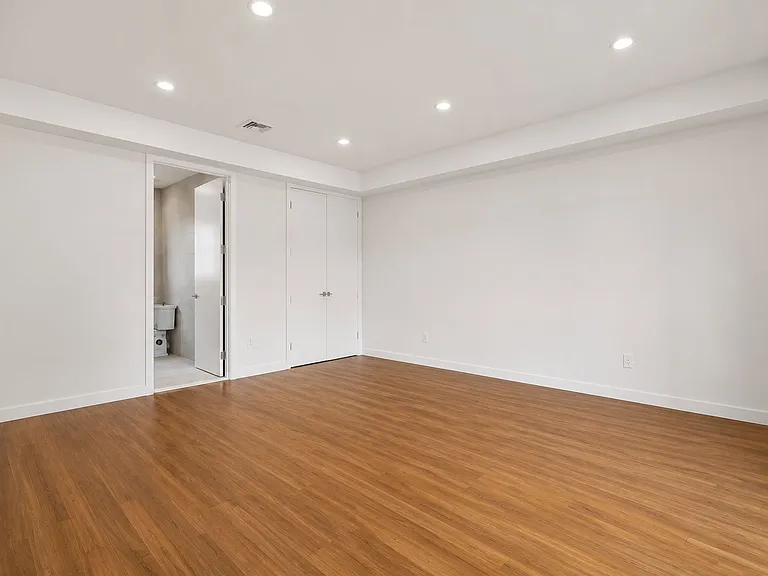 20 Terrace Pl #PENTHOUSE — Photo 30